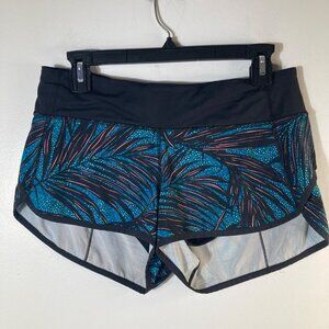 Womens Lululemon Lined Running Shorts Black Green Leaves 6 Back Pocket Vented‎